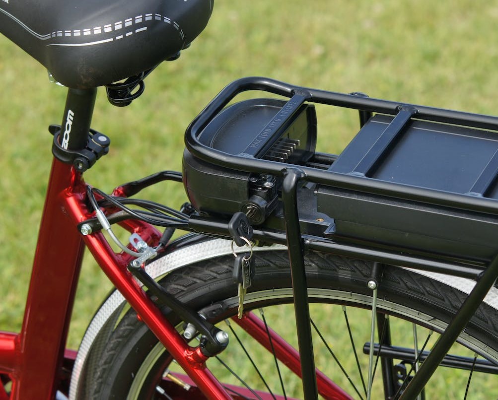 Vélo et véhicule électriques sans batterie