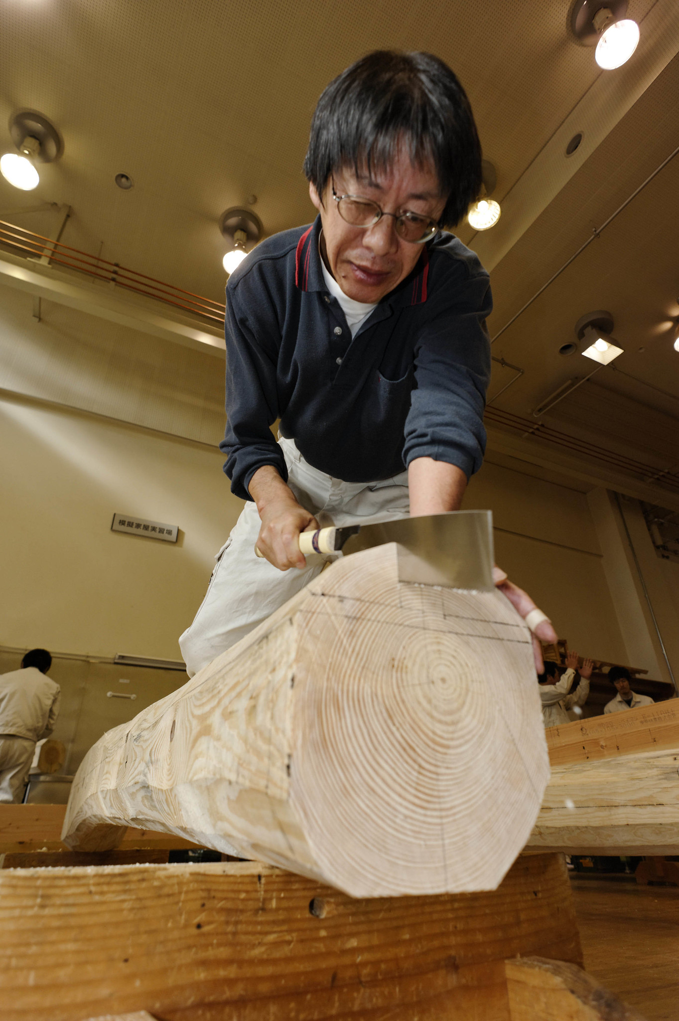 Techniques bois pratiquées en Europe et au Japon