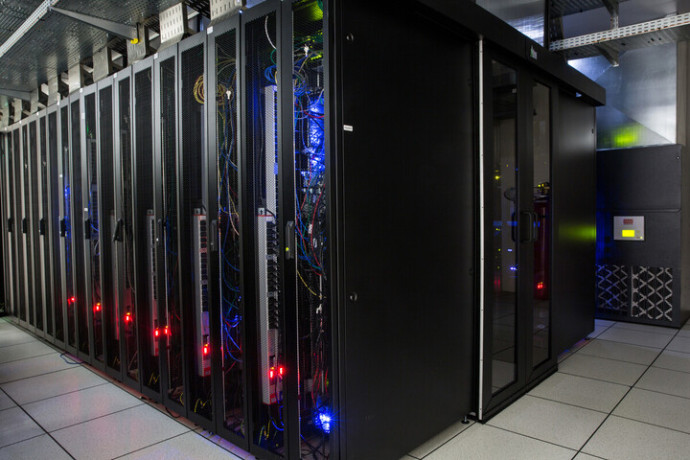 Derrière l’IA, la question énergétique des data centers